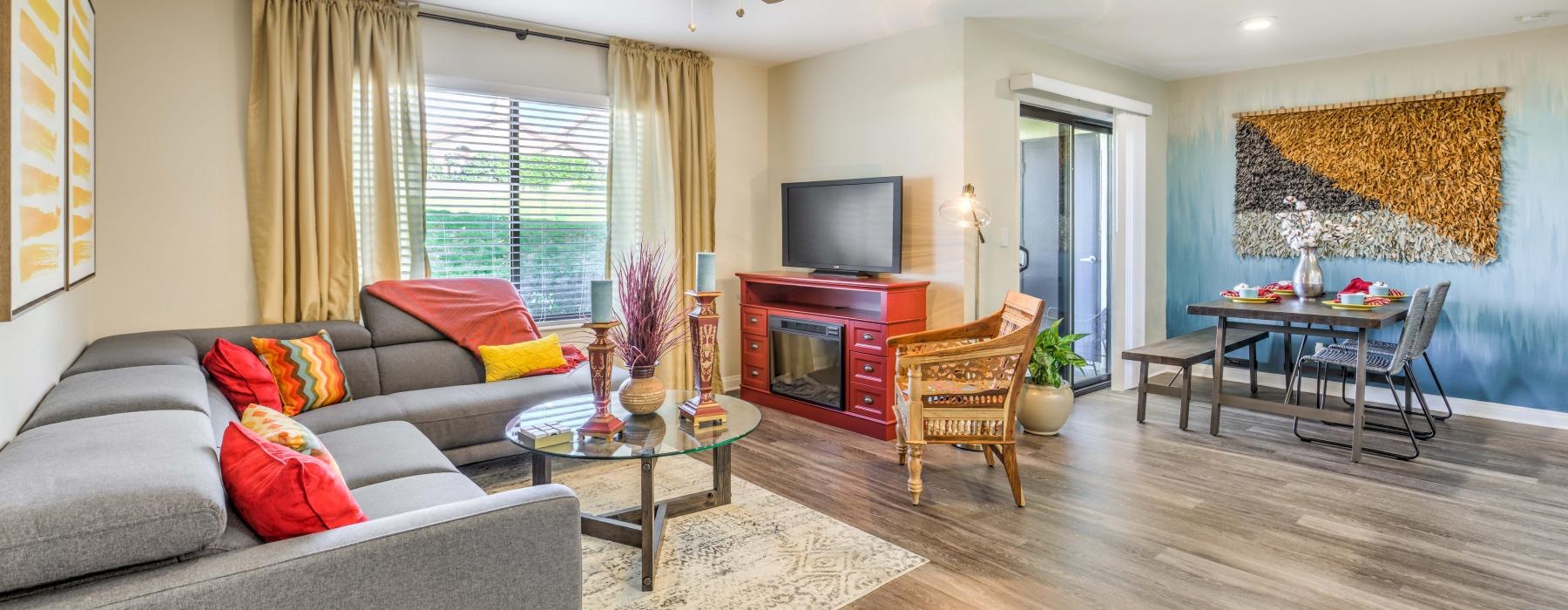 Comfortable living room in one-bedroom apartment in Rancho Bernardo at Overlook at Bernardo Heights